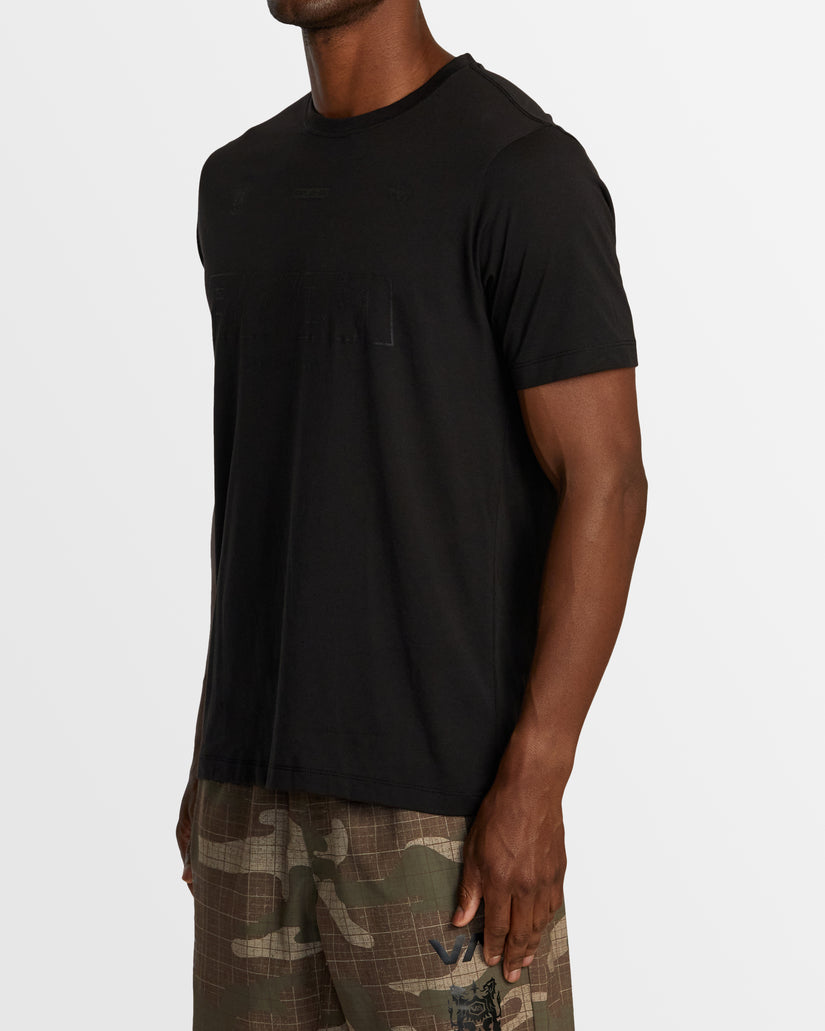 Big RVCA Club T-Shirt